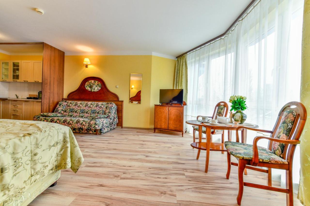 Apartamenty Sobieski Колобжег Екстериор снимка